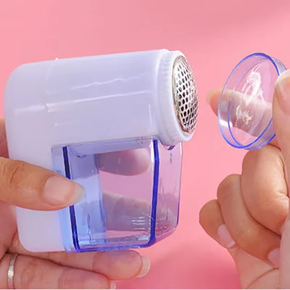 Electric Lint Remover - Battery Powered Hairball Trimmer for Clothes and Furniture - Easily Removes Lint and Hairballs
